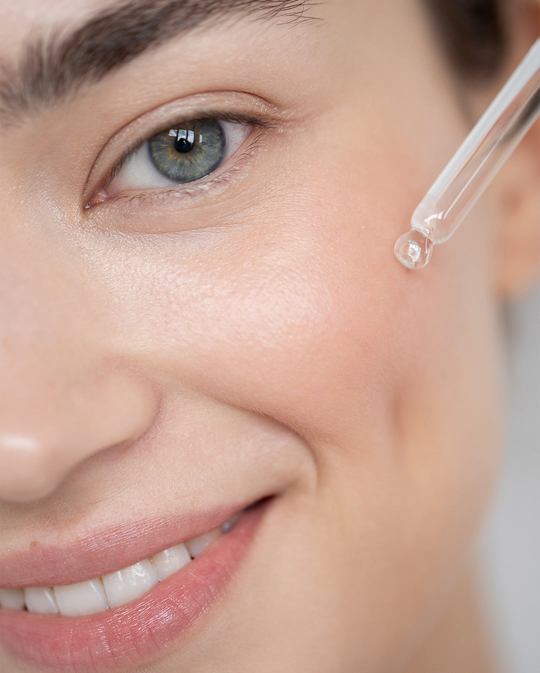 Işıltı Destekleyici Serum