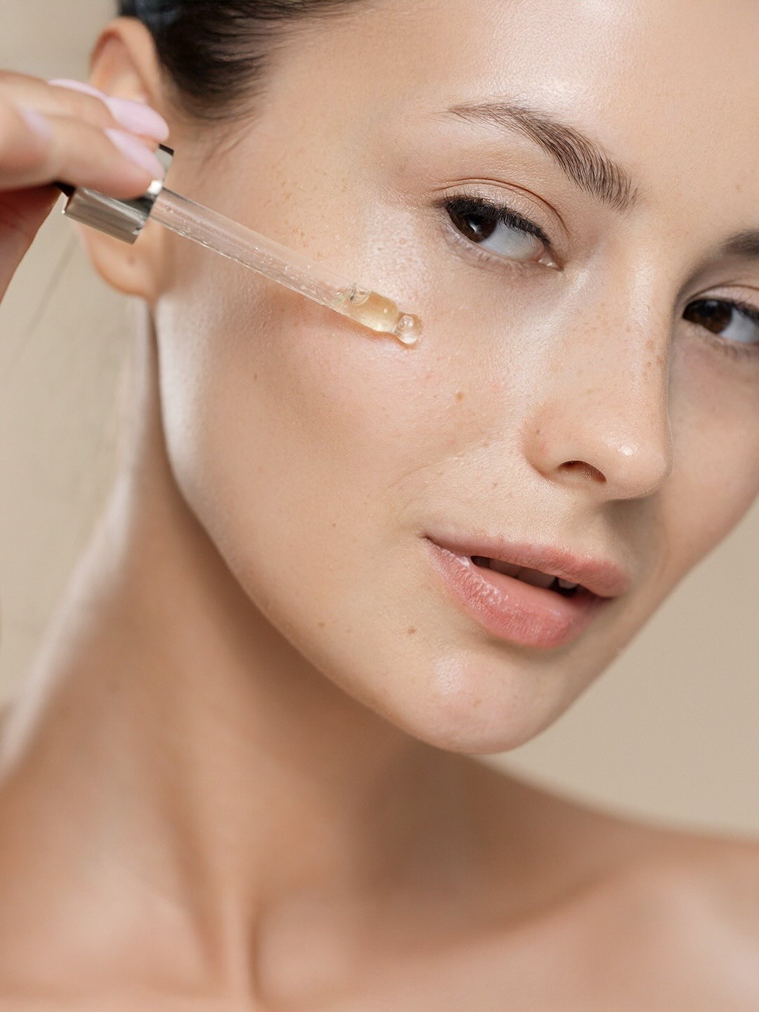 Yaşlanma Karşıtı Serum